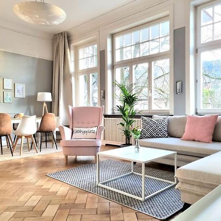Charysma - Jugendstil Trifft Moderne, Schlafzimmer Mit Smart-Tv, Tischfussball, Darts, Parkplatz Hamelin Luaran gambar